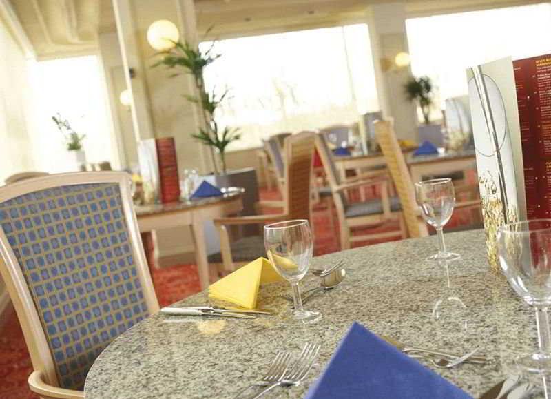 Airport Inn Gatwick Horley Restaurant bilde